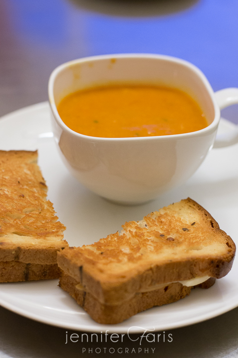 roasted-tomato-soup-easy-recipe-6